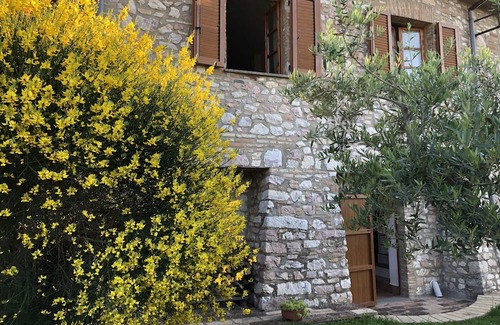 Giano dell'Umbria Casa | Giano dell’Umbria - Privacy e silenzio