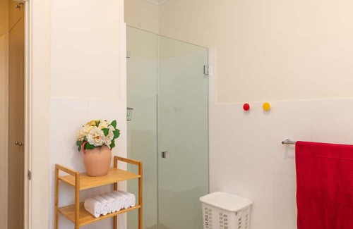 Fullarton Casa | The Wattle House