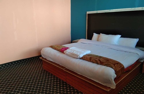 Malabar Hill Complejo | Nirvana Resort At Pangong Beach