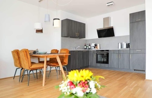 Innenhafen Apartamento | Ferienwohnung/app. für 2 Gäste mit 63m² in Wilhelmshaven