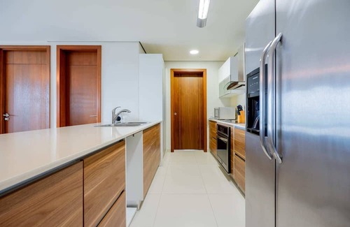 Costa del Este Apartamento | w* | Awesome 2BR with Balcony in Costa del Este