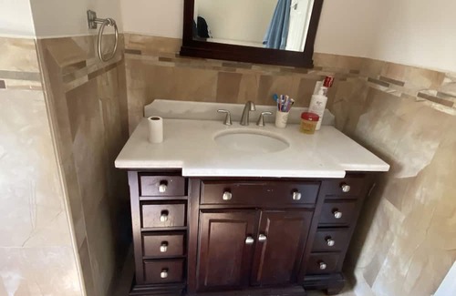 Selden Casa | Beautiful home with three private rooms for travel business people