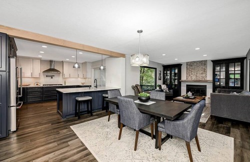 Silver Lake Condominio | Luxury 2 bd Perfect for Traveling Professionals!