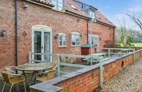 Grimsby Cabaña | 1 bedroom accommodation in Tetney, near Cleethorpes