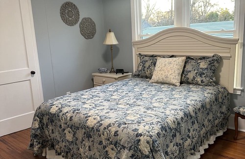 Barnwell Casa | The Cottage on Jefferson, Your Home Away From Home.