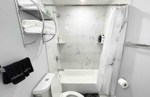 South Philadelphia West Apartamento | ✨LUXURY STUDIO✨Near Univ. City, Airport & Stadiums