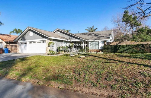Walnut Casa | Breeze on Country Hollow Dr #41682