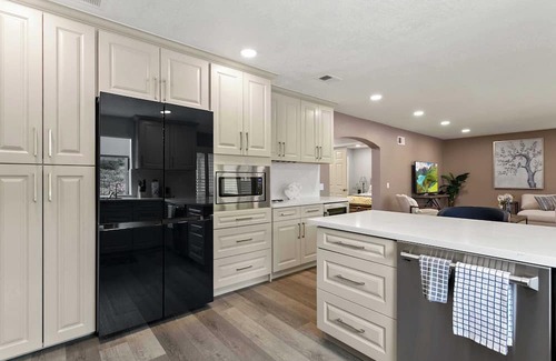 West Covina Casa | Hillside Retreat on Easthills Dr #41742