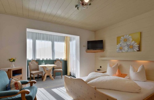 Koessen Apartamento | Vrbo Property
