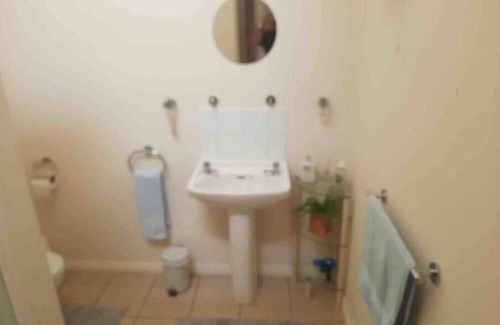 Lahinch Apartamento | Loft Apartment with private south facing terrace in centre of Lahinch.