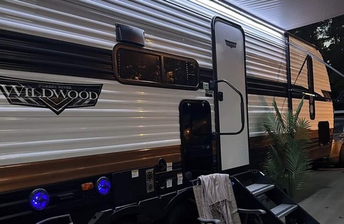 Flowood Alquiler De RV | Forest River Wildwood
