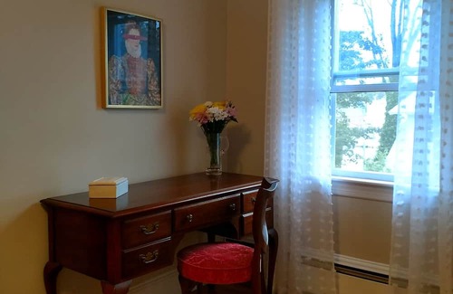 Pawtuxet Village Historic District Casa | A Curated Cape on the Cove....walk to shops and restaurants in seaside village.