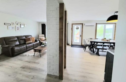 St-Ferdinand Chalet De Esquí | Nouveau Chalet Vue sur le Lac et Spa