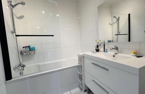 Republique–Point-du-Jour Apartamento | Comfortable apartment at Porte de Saint-Cloud