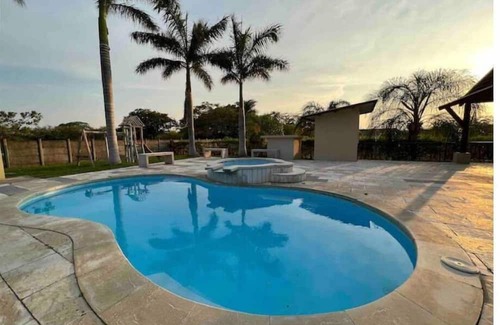 Liberia Apartamento | Tropical Hideaway with Pool in Secure Condo, LIR