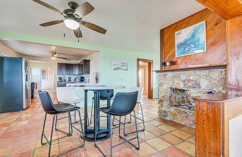 Spring Hill Cabaña | Gulf Front Spring Hill Getaway w/ Grill & Dock!