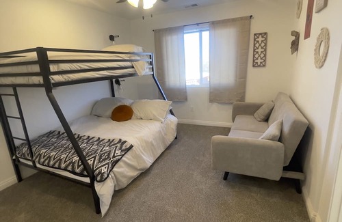 Lander Casa | Lander Oasis