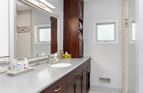 Lewis Mountain Casa | Welcome to your dream home in the heart of UVA, Charlottesville!