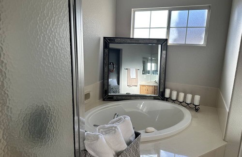 Rhodes Ranch Casa | Luxury Entire House off 215 Freeway & Durango Southwest - Family & Pet Friendly