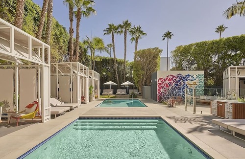 Downtown Casa | 4 Pool View 2 Queens at Viceroy Santa Monica, Pets Are Welcome!