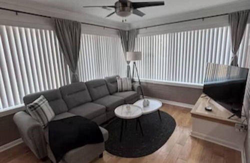Fairview Park Apartamento | Charming new 2-bedroom apartment with AC and WiFi in lovely Fairview Park