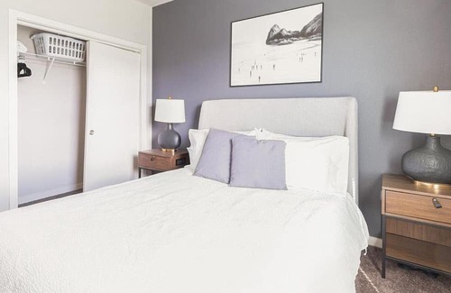 Brooks City Base Apartamento | Landing at The Anderson at Brooks - 2 Bedrooms in Stinson Airport Vicinity