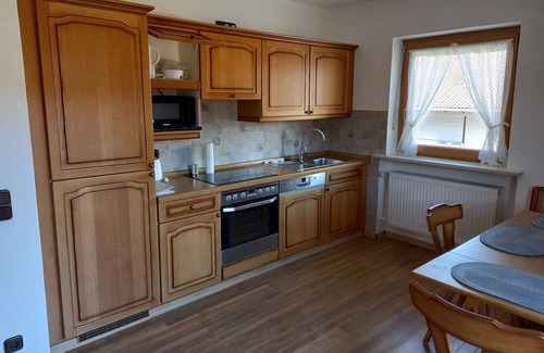 Siegsdorf Apartamento | Ferienwohnung in Ruhiger Lage