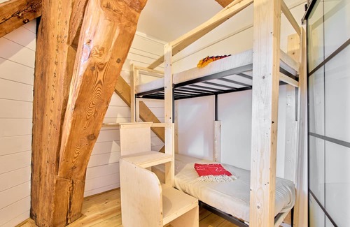 Flensburg Casa | Moderne, Gemütliche Ferienwohnung in Mühle mit Blick Über Flensburg