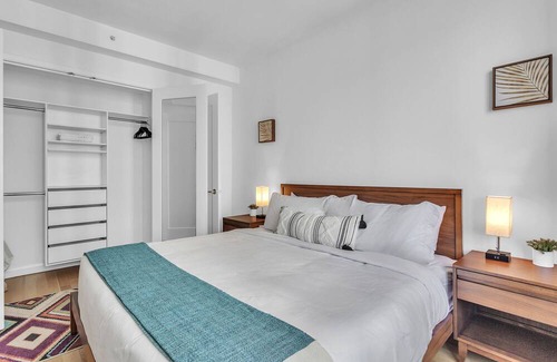 Manhattan Valley Apartamento | Columbus Square 1 BR w/ Office by Anyplace - 11620