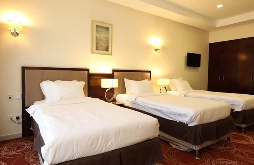 Mecca Casa | Cozy 3-bedroom hotel with fitness room, WiFi in enjoyable Makkah