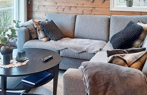 Hommersak Casa | 7 person holiday home in SANDNES