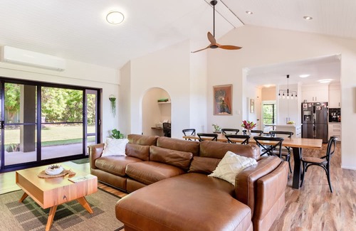 Farnborough Casa | Barry's Beef Week Retreat!