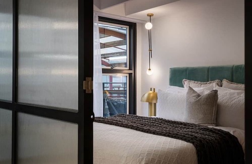 Teneriffe Apartamento | Luxury Riverside Woolstore Apartment