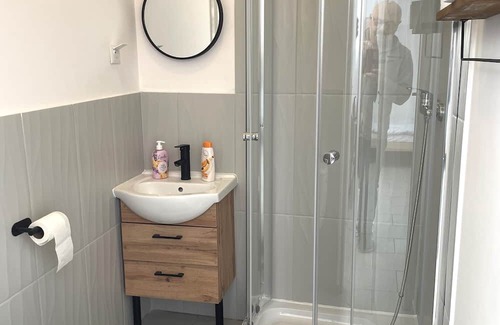 Jozefow Hotel | Pokoje Pod Dębem
