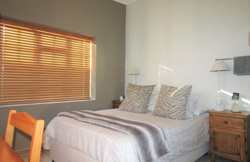 Calitzdorp Casa | Self Catering Cottages