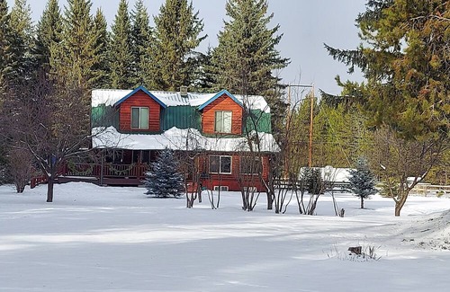 Whitefish Cabina | Fabulous Whitefish Cabin 7 mins. from downtown Whitefish. 30 mins from Glacier