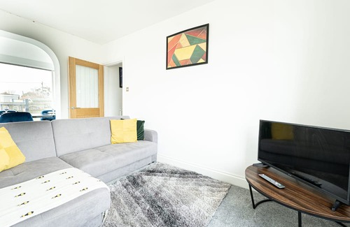 St Mary's Bay Apartamento | Seaside Bliss: Spacious 4BR Beach House in Dymchurch with Stunning Views