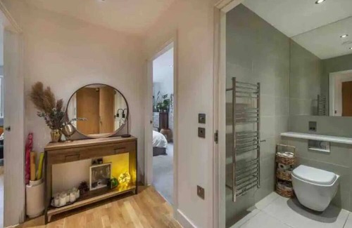 St. George's Apartamento | Stylish one bedroom apartment with patio balcony