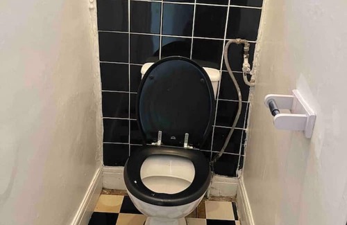 Lea Bridge Casa | Twin Tranquility- Room in Leyton