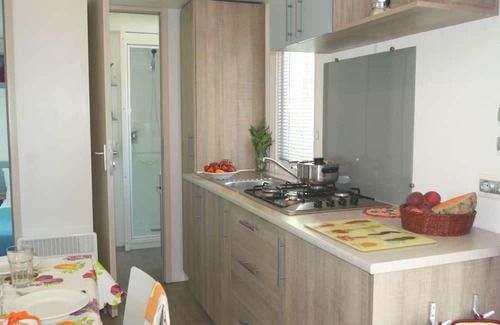 Marina Julia Casa | Ferienpark Marina Village Mobilehome Happy Comfort für 5 Personen