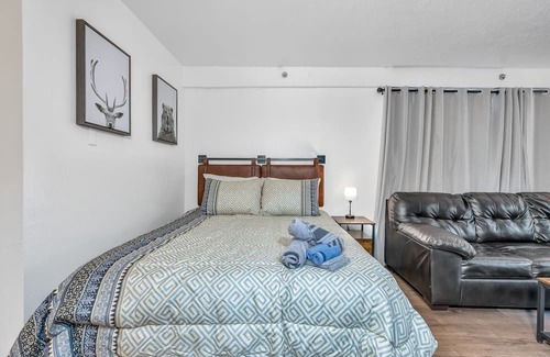 Yosemite National Park Condominio | Capitan’s Corner – Unbeatable Location! Studio Condo Within Yosemite!
