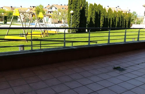 Jaca Apartamento | Apartment Jaca, 4 bedrooms, 8 persons