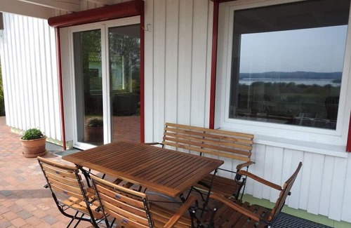 Preetz Apartamento | Holiday apartment from Velasco EC
