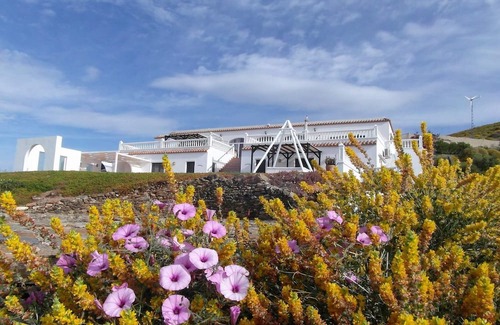 Adra Apartamento | Holiday Apartment "Cerro Del Pozo Amanecer" with Sea View, Shared Pool & Wi-Fi