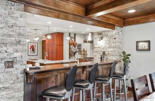 Howard Casa | Comfortable Lakefront Home with beautiful dock on Apple Valley Lake, Ohio.