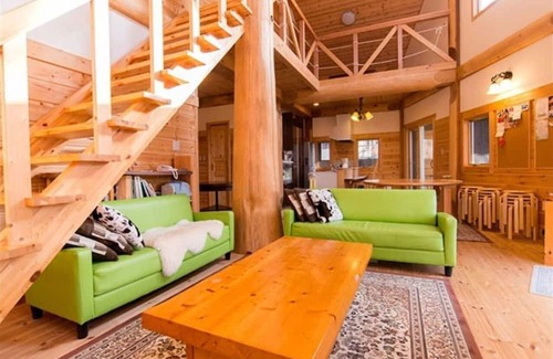 Kofu-cho Alquiler De RV | Special Log Cottage 15 people Jacuzzi openai / Maniwa City Okayama