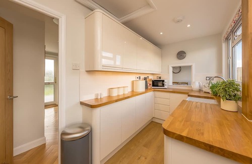 Llandanwg Cabaña | Holiday Cottage Near Beautiful Llandanwg Beach | Swyn-Y-Don