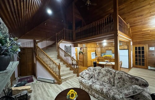 Nicholson Casa | Private House on 10 acres close to Ski resort