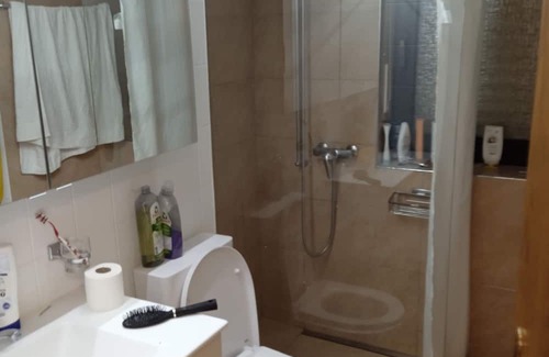 Randa Apartamento | Private 2 Zimmerwohnung mit Wunderbarer Aussicht Aufs Klein Matterhorn