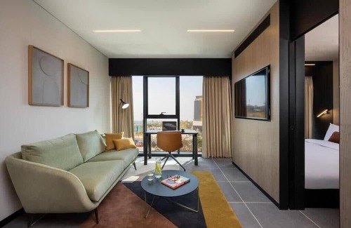 Bat Yam Apartamento | Wonderful 1BR Suite with Great View